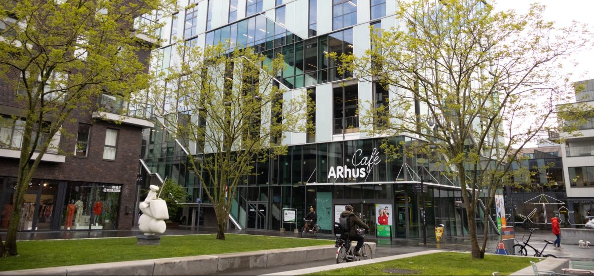 Foto van het ARhus Café in Roeselare